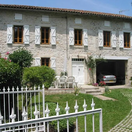 בית נופש Maison D'Isabe *