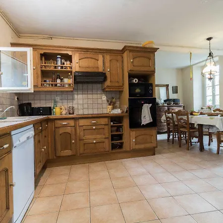 Maison D'Isabe בית נופש *